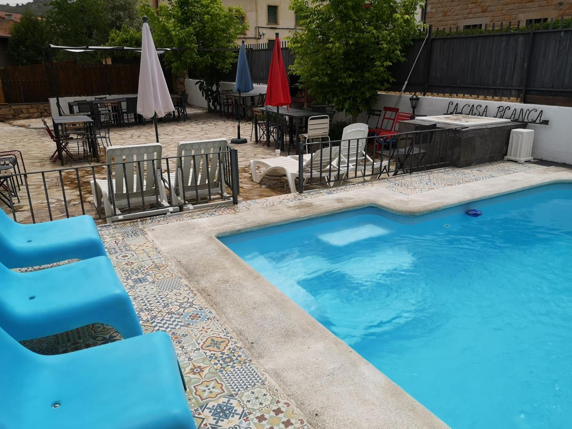 La Casa Blanca Del Alto Tajo Guest House Ablanque Екстериор снимка